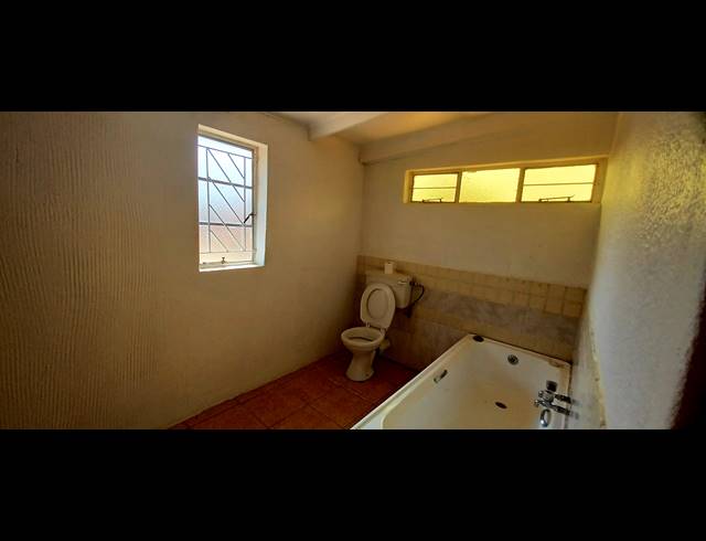 3 BEDROOM FREEHOLD FOR SALE IN VISAGIE PARK